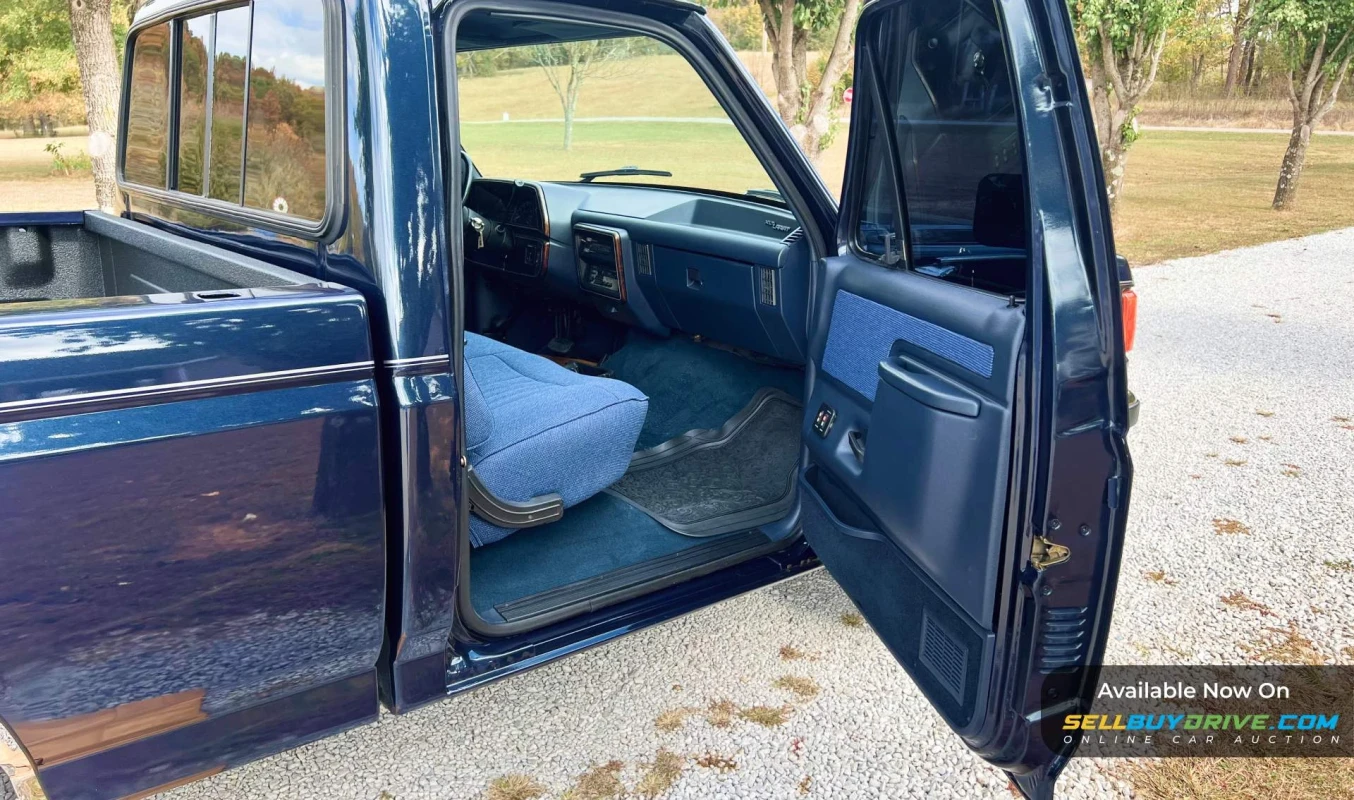 1991 Ford F-150 XLT Lariat