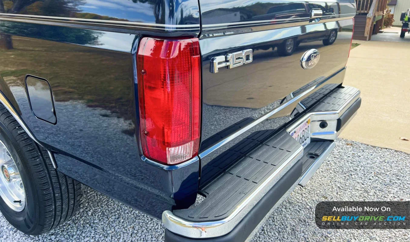 1991 Ford F-150 XLT Lariat