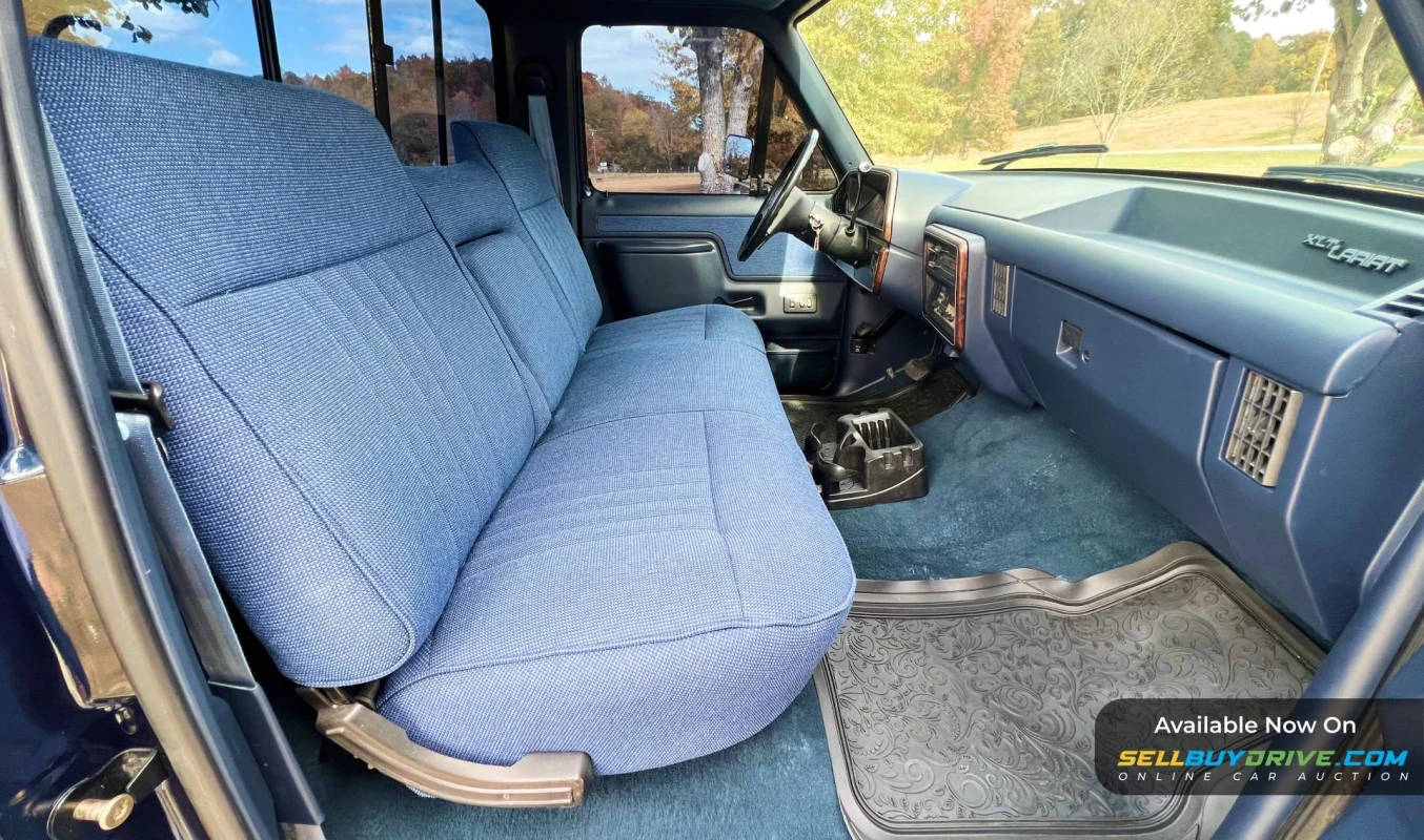 1991 Ford F-150 XLT Lariat