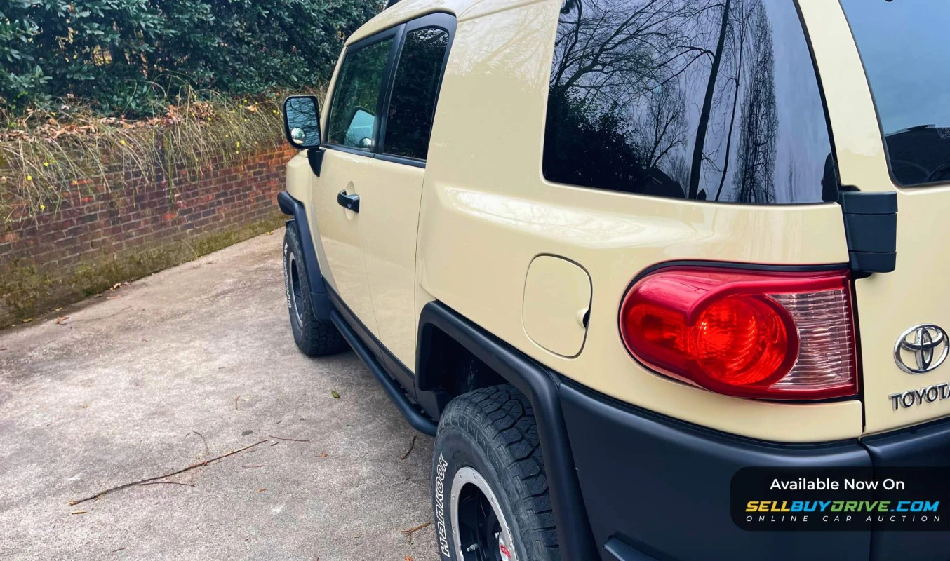 2010 Toyota FJ Cruiser Trail Teams Edition