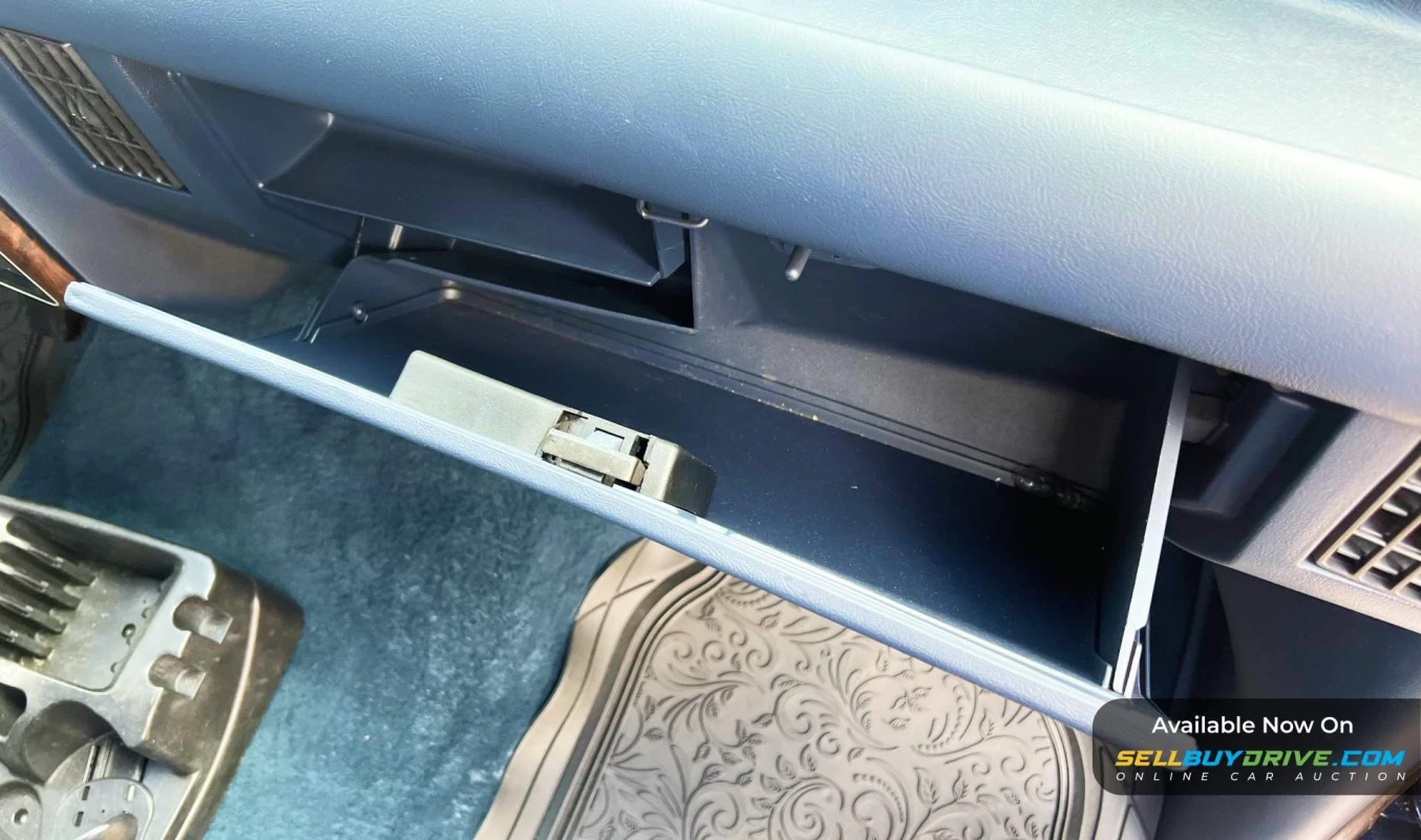 1991 Ford F-150 XLT Lariat