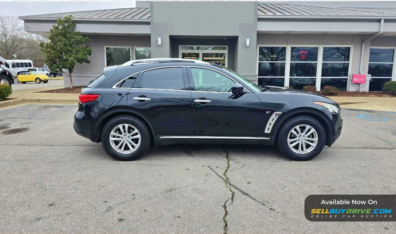 2017 Infiniti QX70