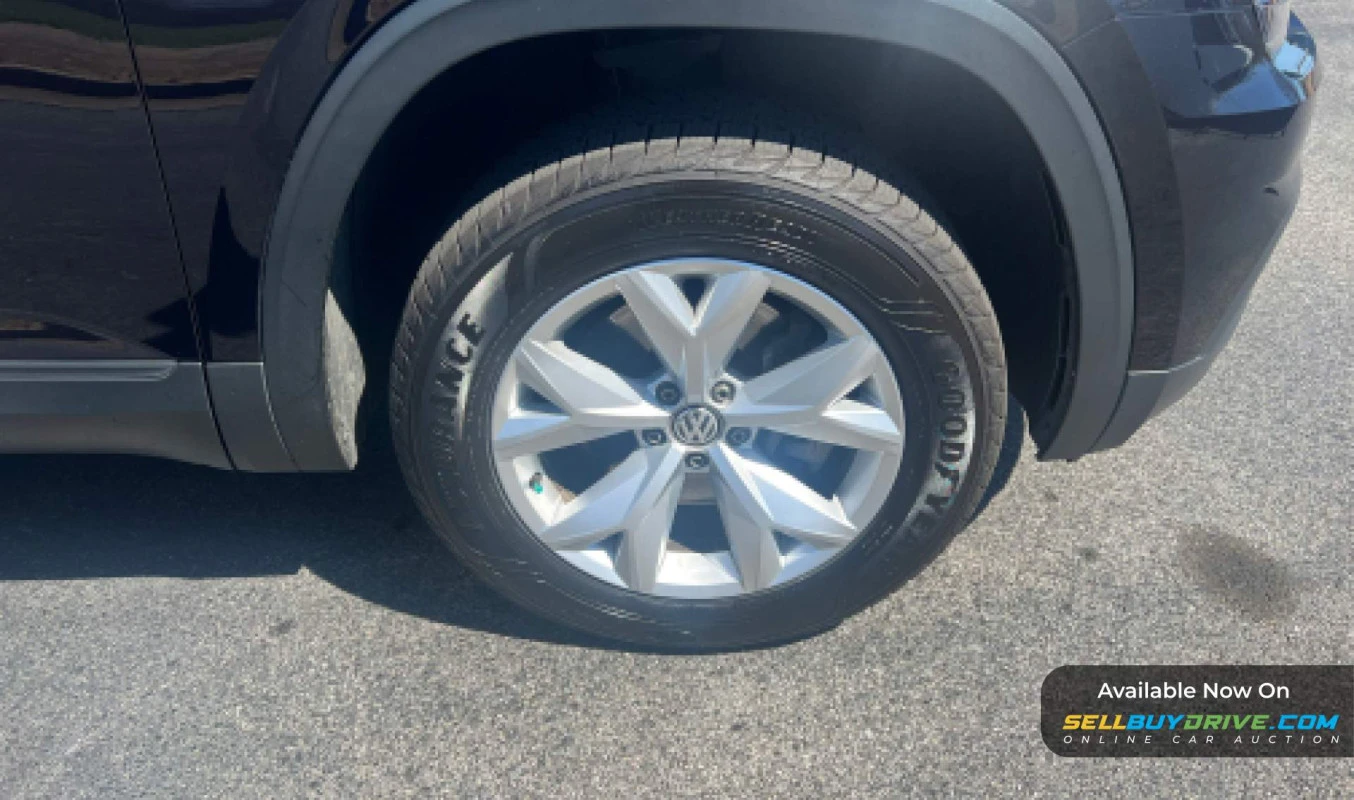 2018 Volkswagen Atlas SE 4Motion