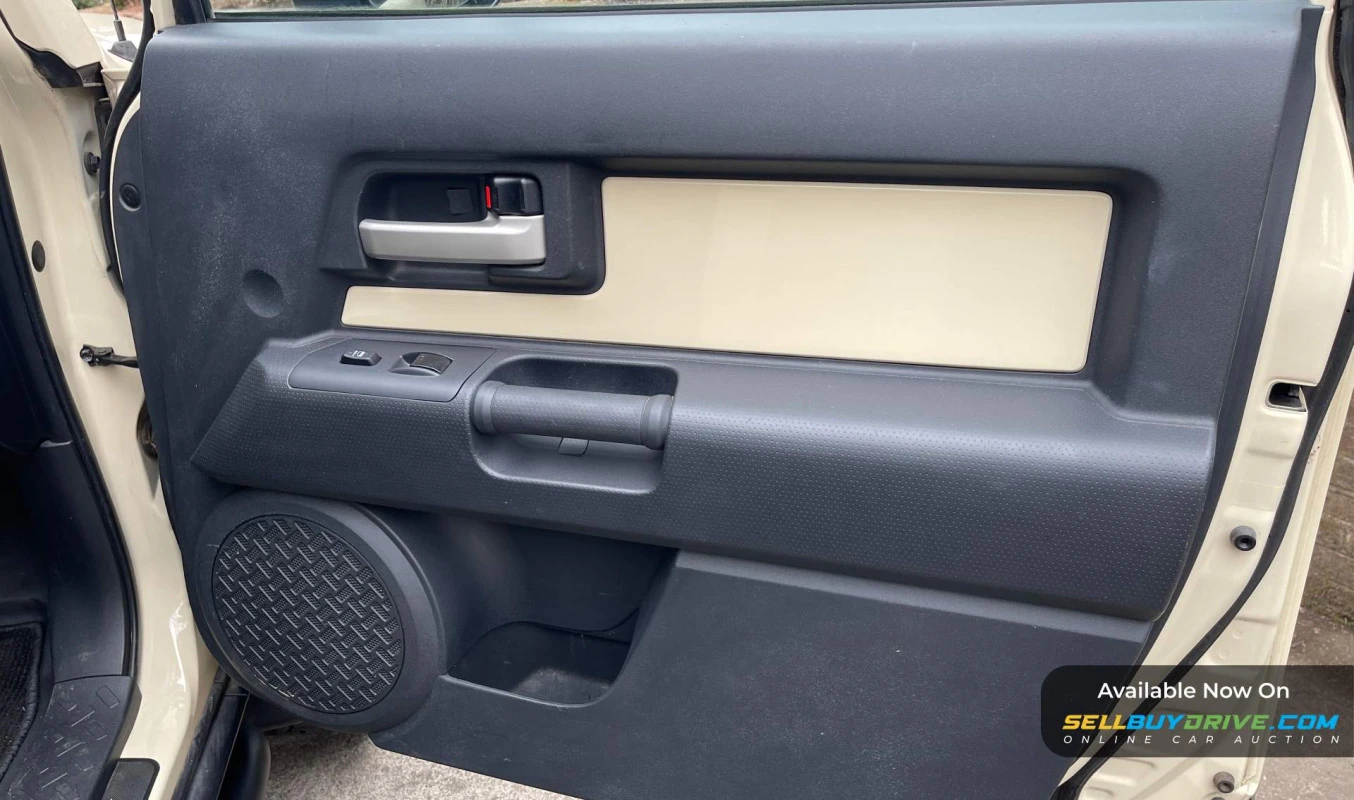 2010 Toyota FJ Cruiser Trail Teams Edition