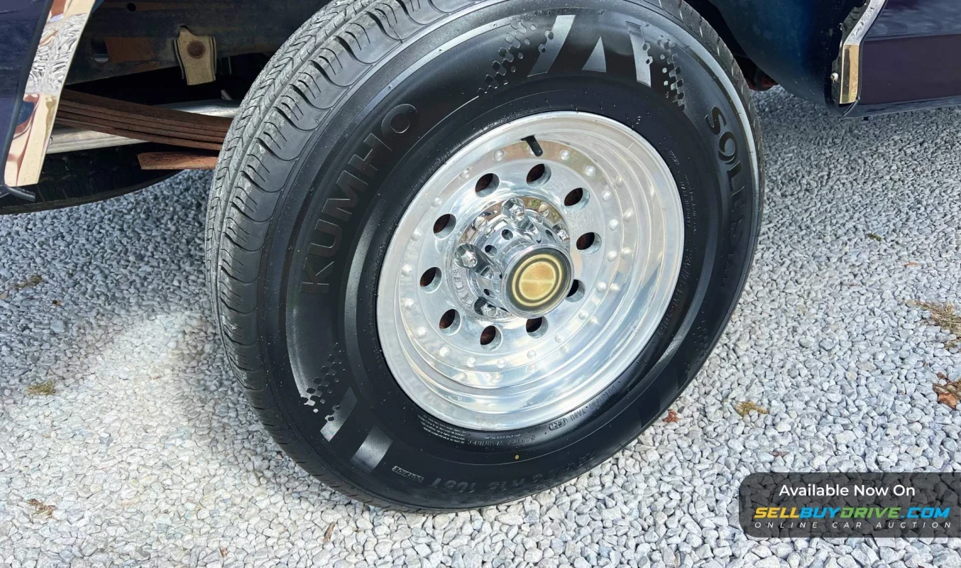 1991 Ford F-150 XLT Lariat