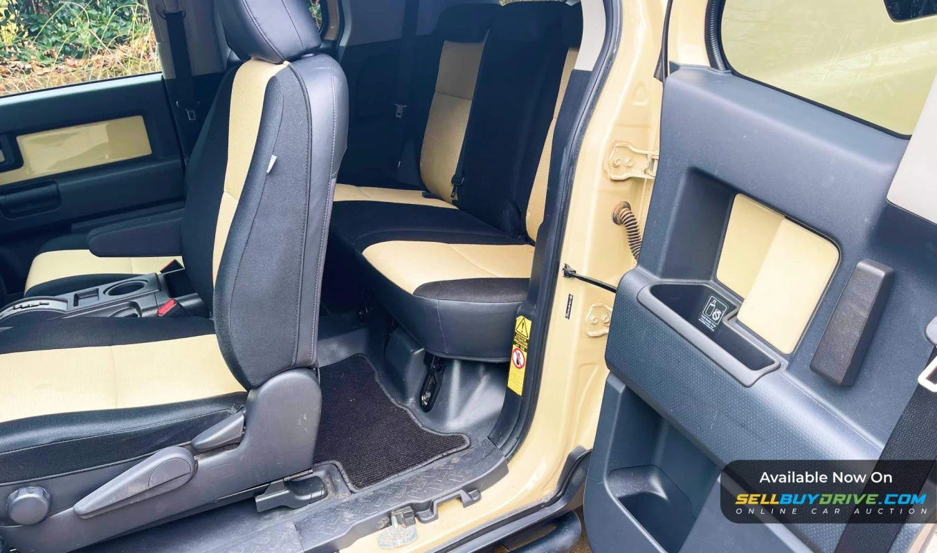 2010 Toyota FJ Cruiser Trail Teams Edition