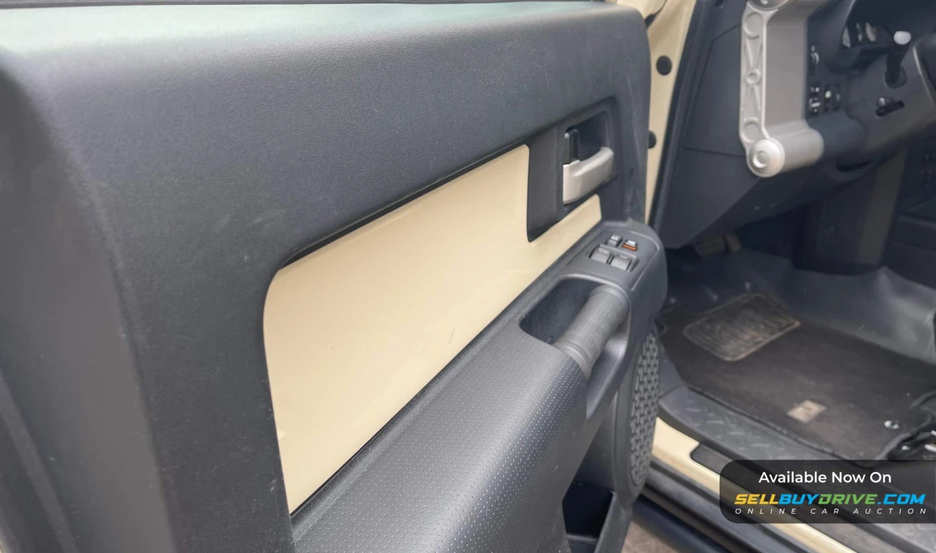 2010 Toyota FJ Cruiser Trail Teams Edition