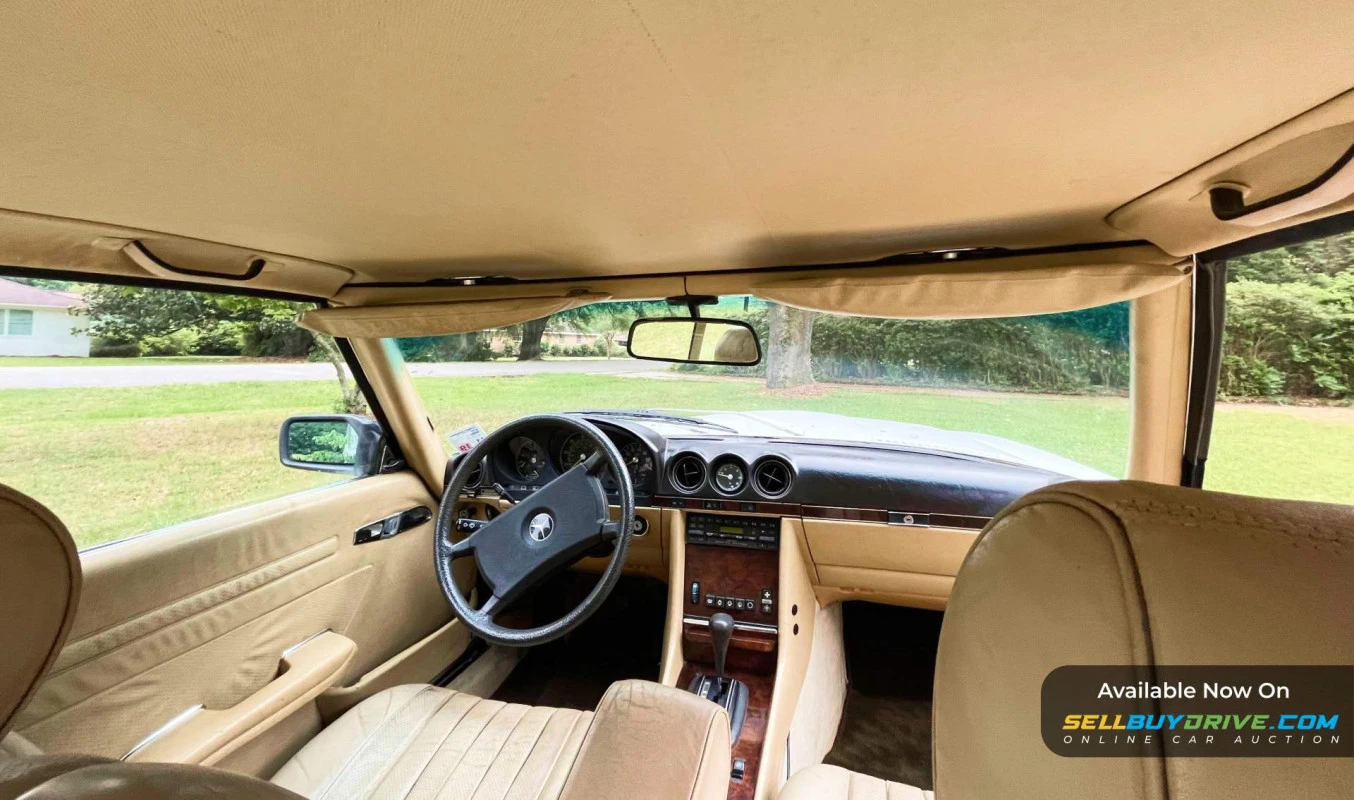 1984 Mercedes-Benz 380SL
